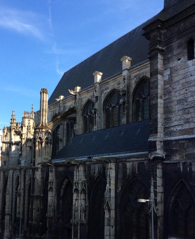Logis Saint Eloi Appartement Rouen Buitenkant foto